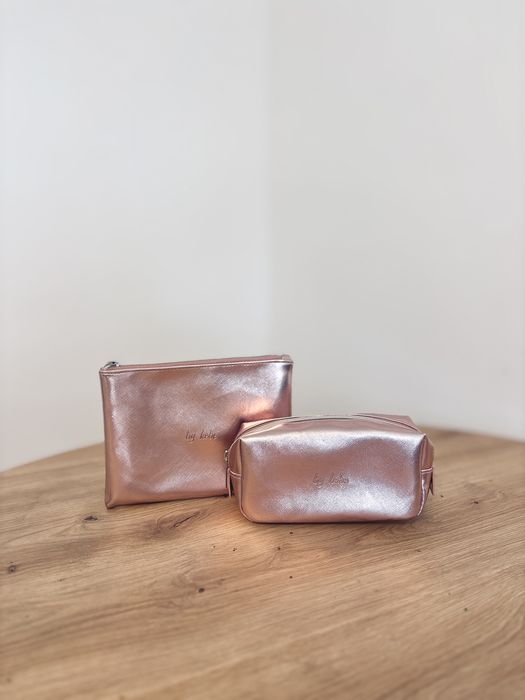 Kosmetyczki zestaw różowe metaliczne stan idealny by hebe HEBE