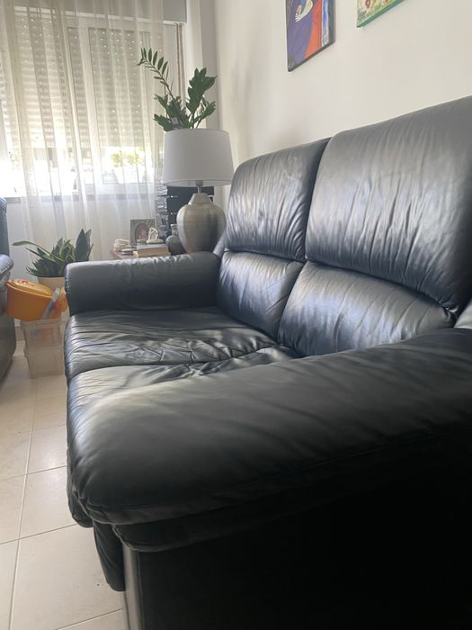 Sofas em pele genuina azul marinho