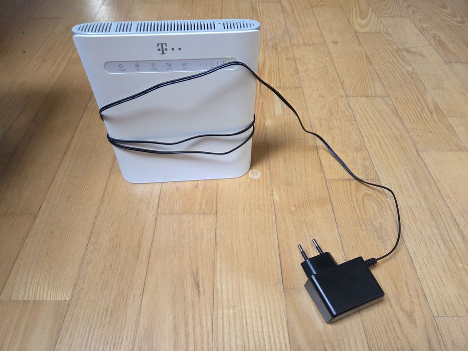 Router ZTE MF286 używany