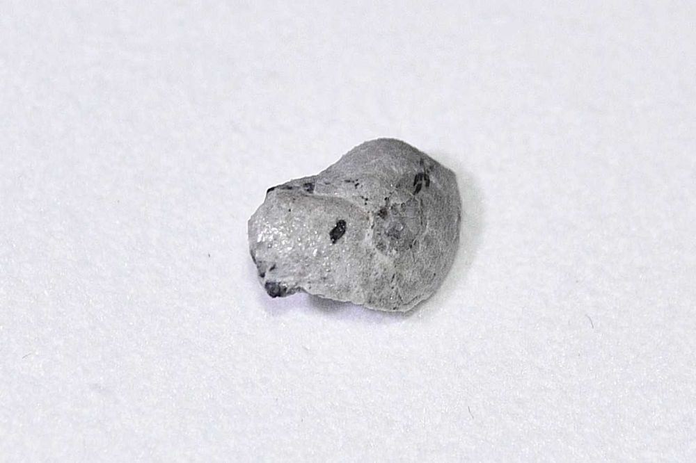 Meteoryt Tiglit / Spadek Maroko 2021 / Aubryt 0,18g
