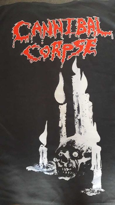 T-shirt Cannibal corpse letra M