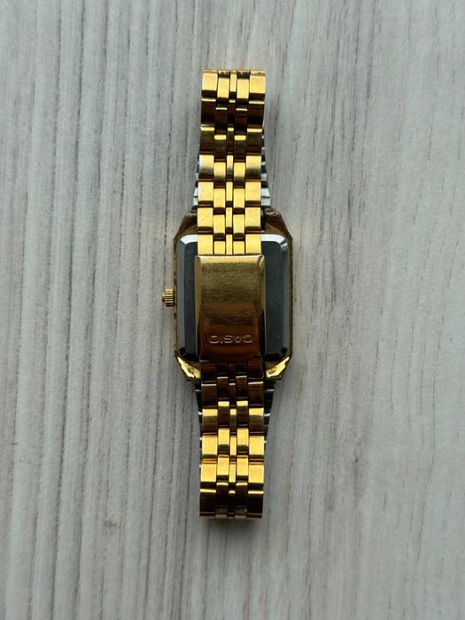 Наручные женские кварцевые часы Casio LTP-1171