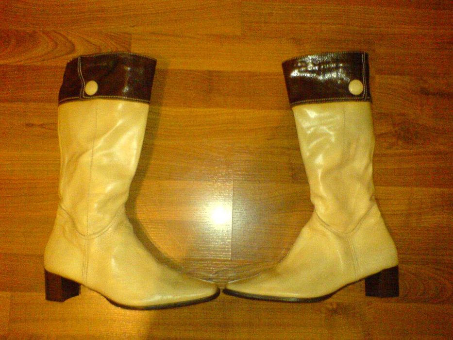 Buty Kozaki Skóra jasny Beż Roz. 39 lekko ocieplone NOWE NIEUŻYWANE