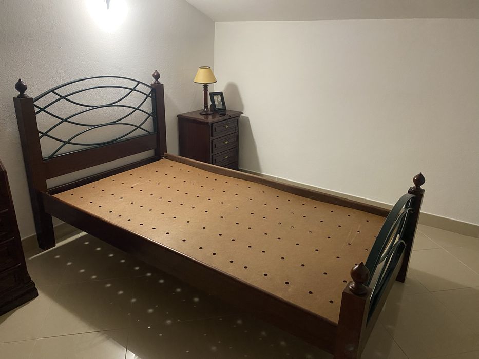 Cama de solteiro