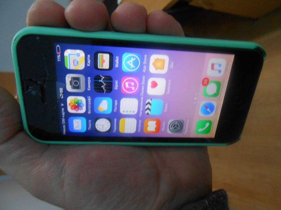 Iphone 5 від Apple Смартфон
