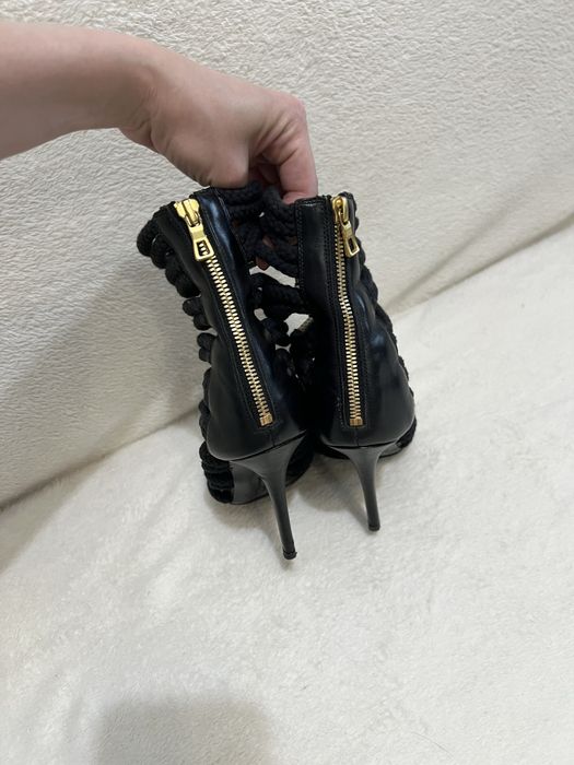 BALMAIN H&M 36 шпилька
