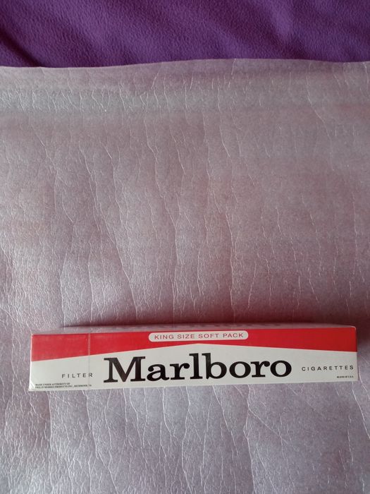 Marlboro papierosy z lat 80tych