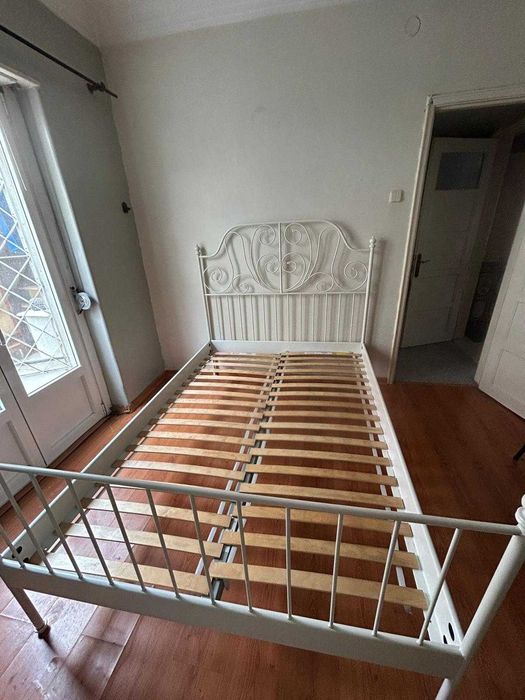 Cama de Casal Ikea Leirvik - Cama estilo romântico e rústica