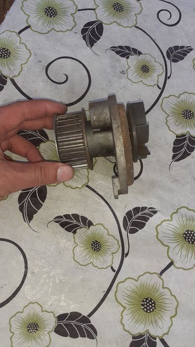 Помпа шевроле лачетті 1.8 sed стан працюе