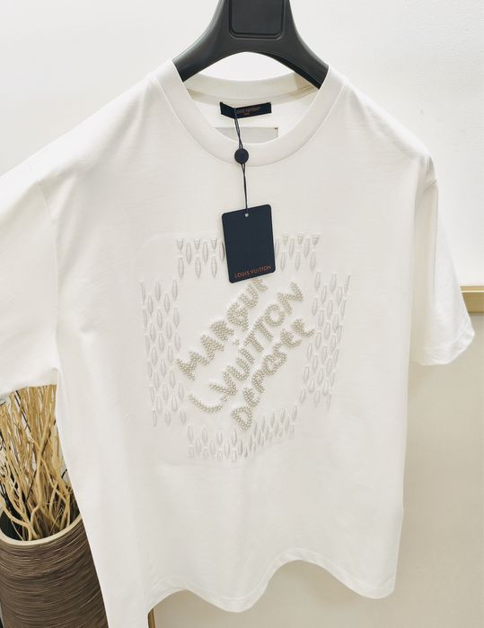 Biały tshirt koszulka z perełkami louis vuitton