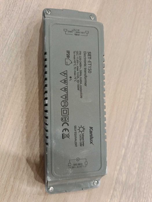 Oświetlenie LED sufitowe z żarówkami