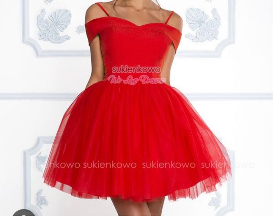 Sukienka tiulowa