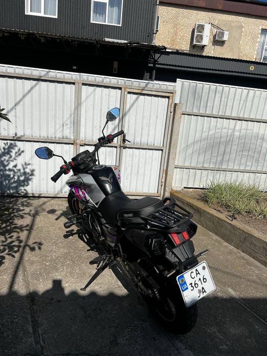 Текен 250 продаєця