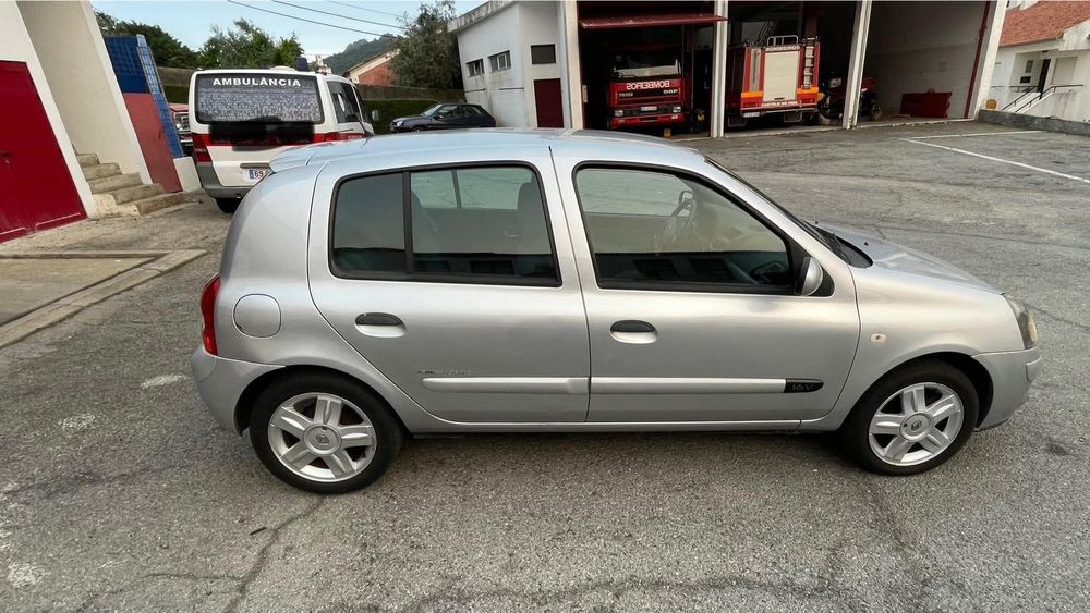 Renault Clio 1.2 16V Extreme