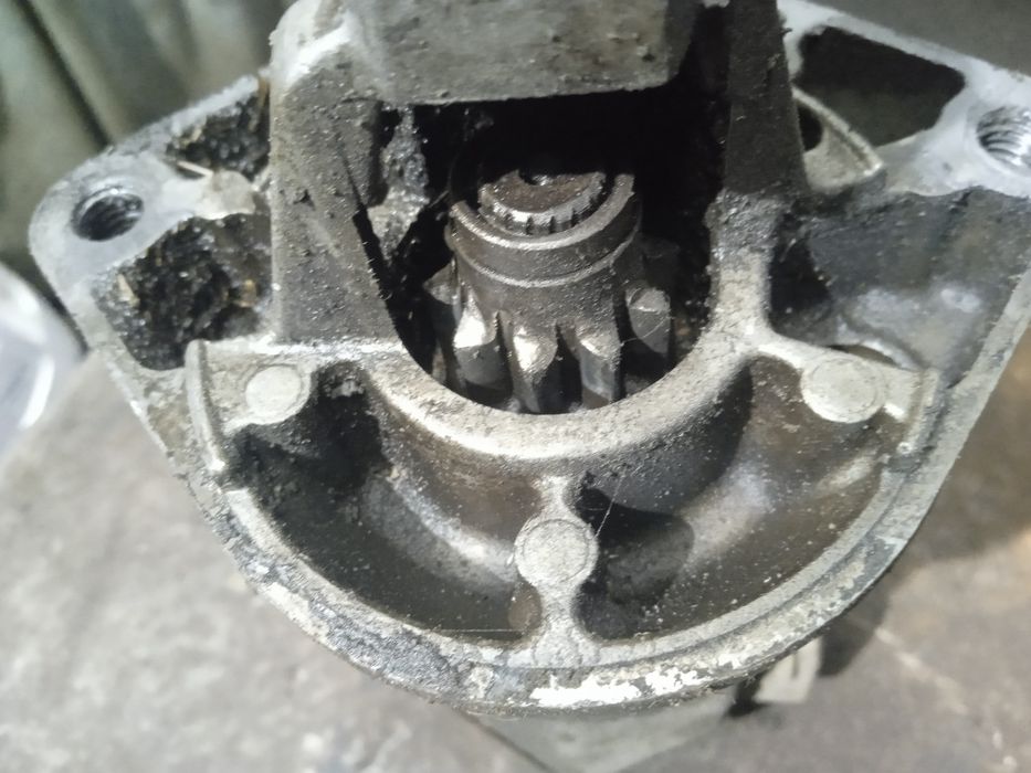 Стартер Chrysler Voyager