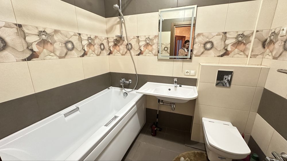 2 ком 75 кв.Жк Люксенбург Розумовского