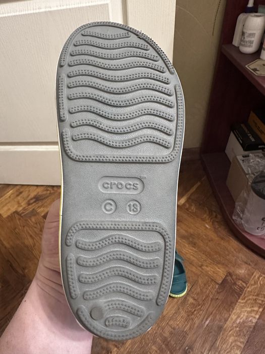 Дитячі сандаліки Crocs