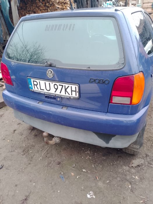 Стопи. Ляда-кришка багажника. Поло