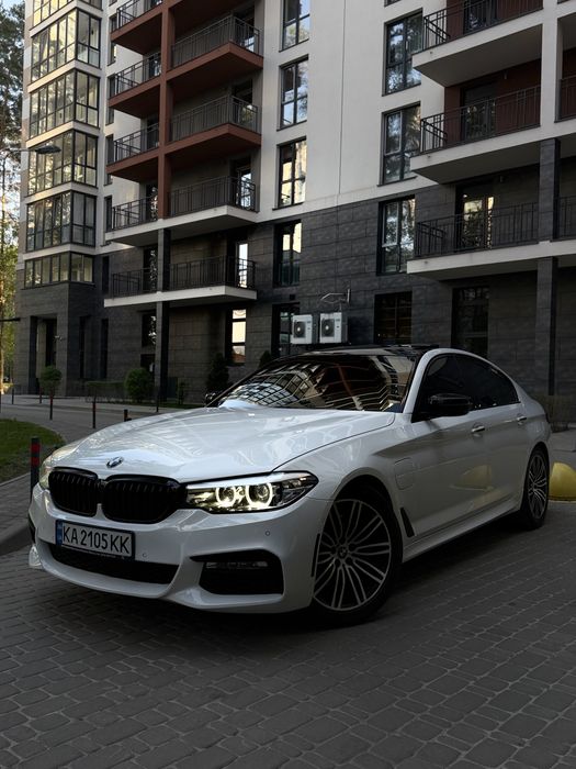 BMW 530e плагін гібрид M Package