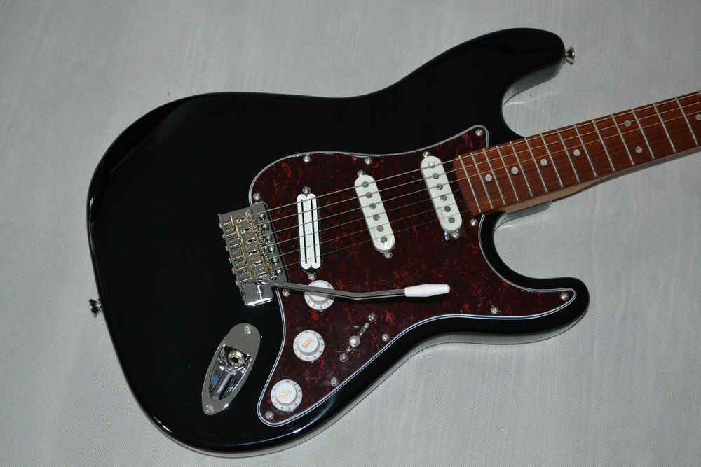 Harley Benton ST-62 BK Hot Rod gitara STRATOCASTER - wyregulowana!