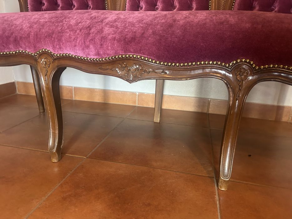 Cadeirāo clássico elegante - disponivel ate 15 Novembro