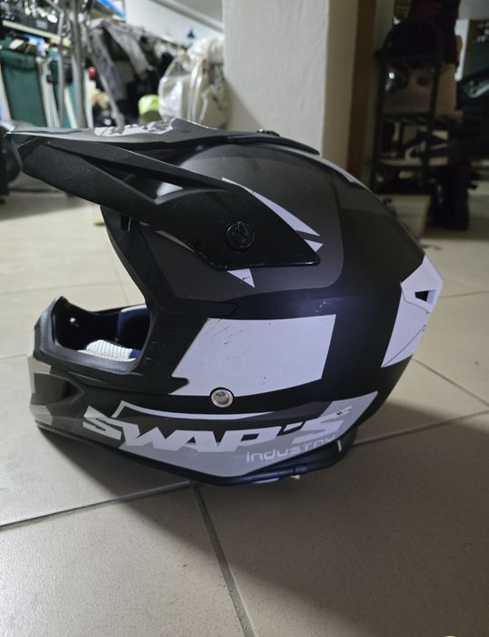 Capacete Swap's Industry