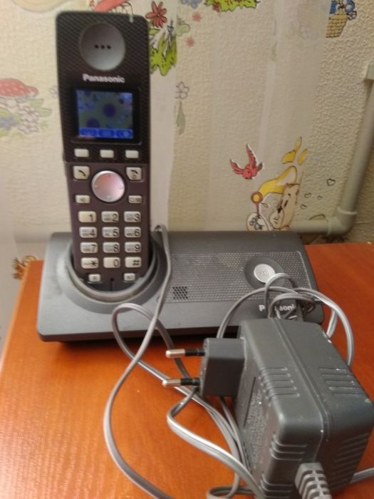 Телефон Panasonic KX-TGA810UA