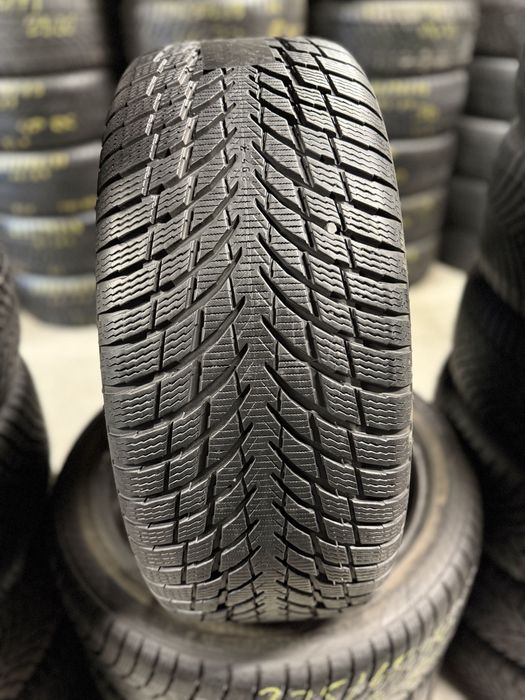 #Opony nokian 225/45/19 para