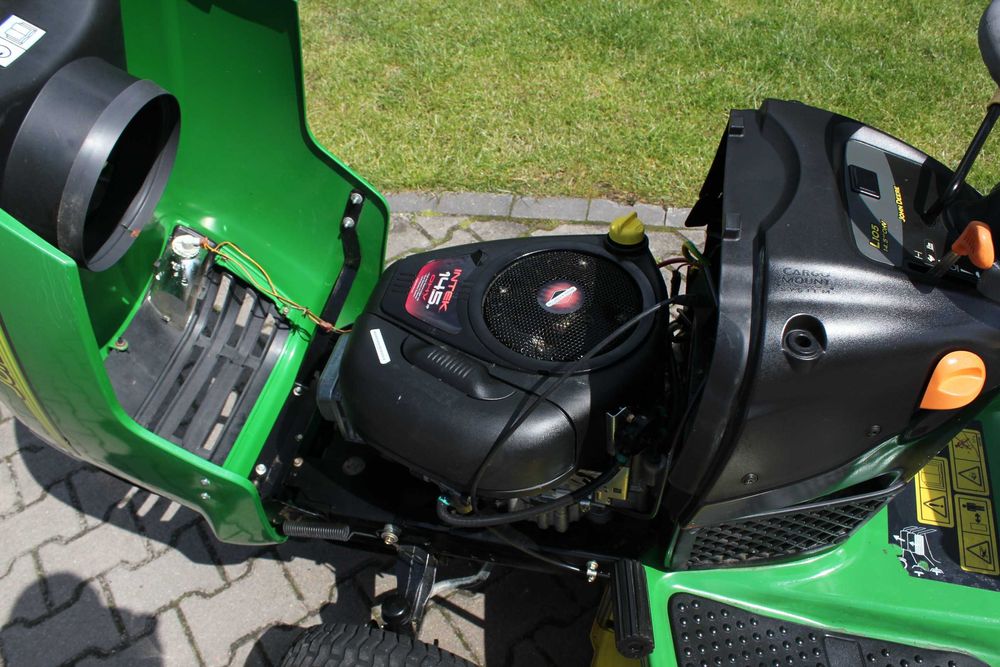 John Deere L 105 L105  Briggs & Stratton TRAKTOREK Kosiarka