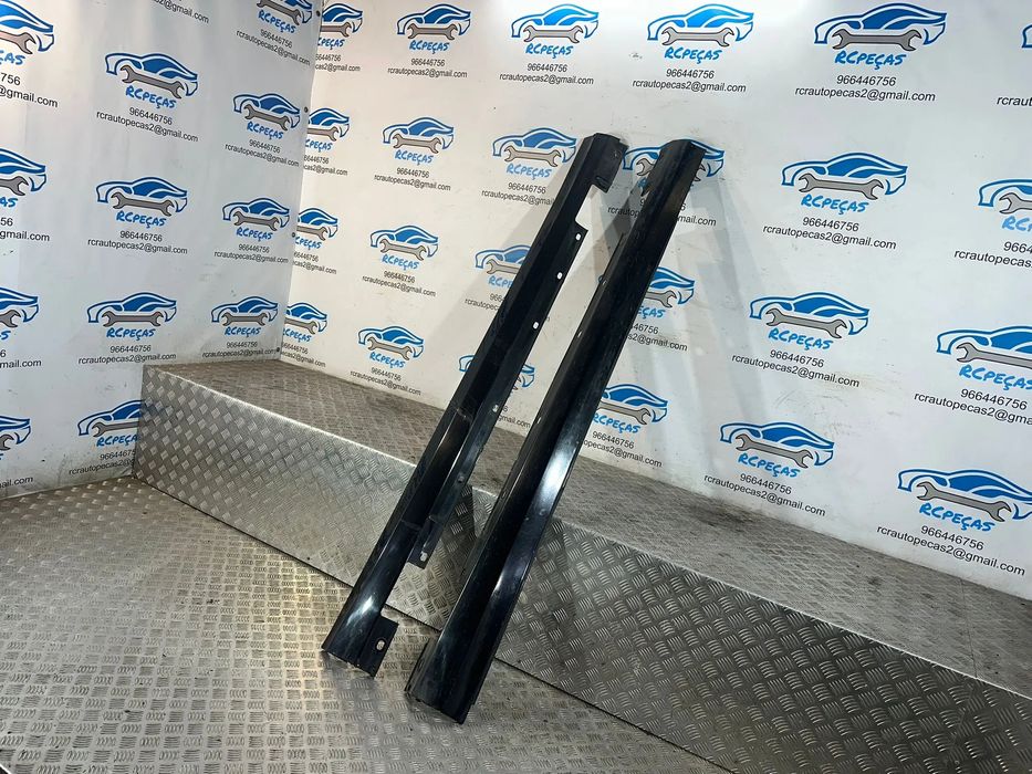 Embaladeiras Saias Laterais Esquerda Direita AMG Originais Mercedes