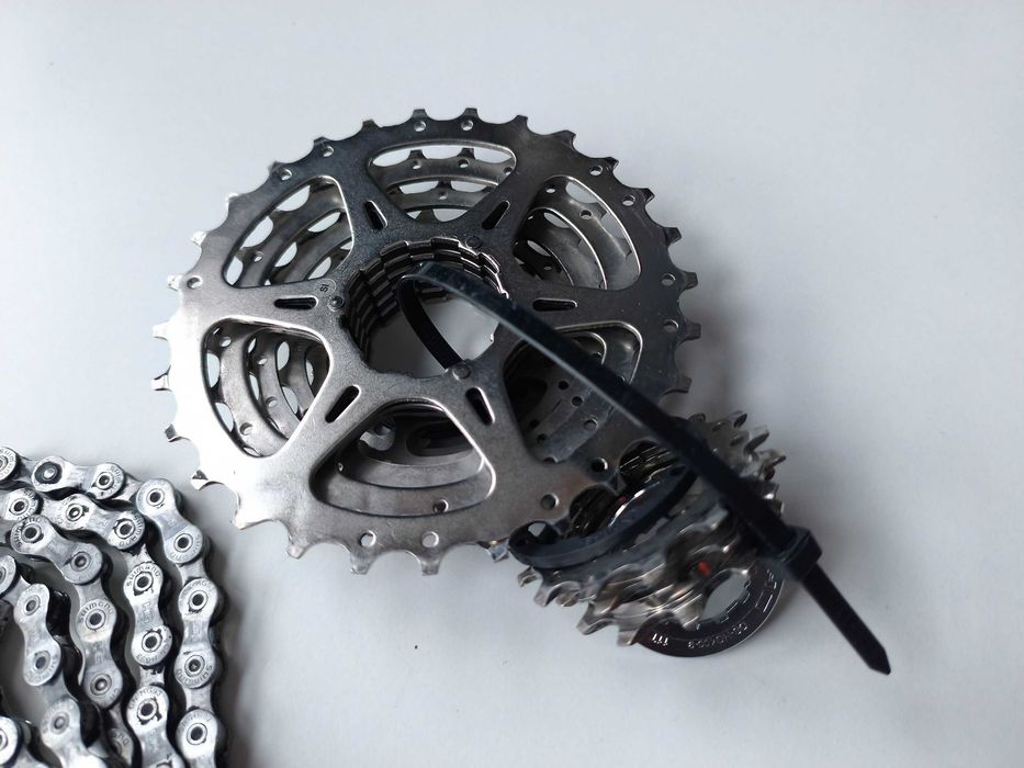 Kaseta Shimano HG400-9 | 11-28T | + Łańcuch HG93 + Spinka | BDB