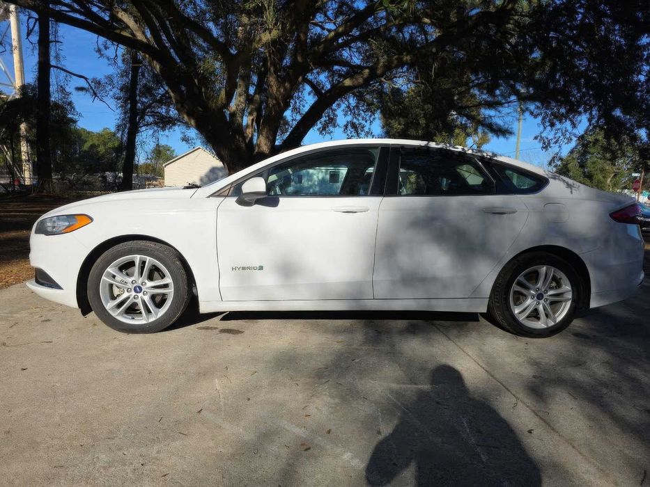 Ford Fusion Titanium      2018