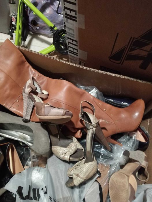 sapatos em pele boa qualidade