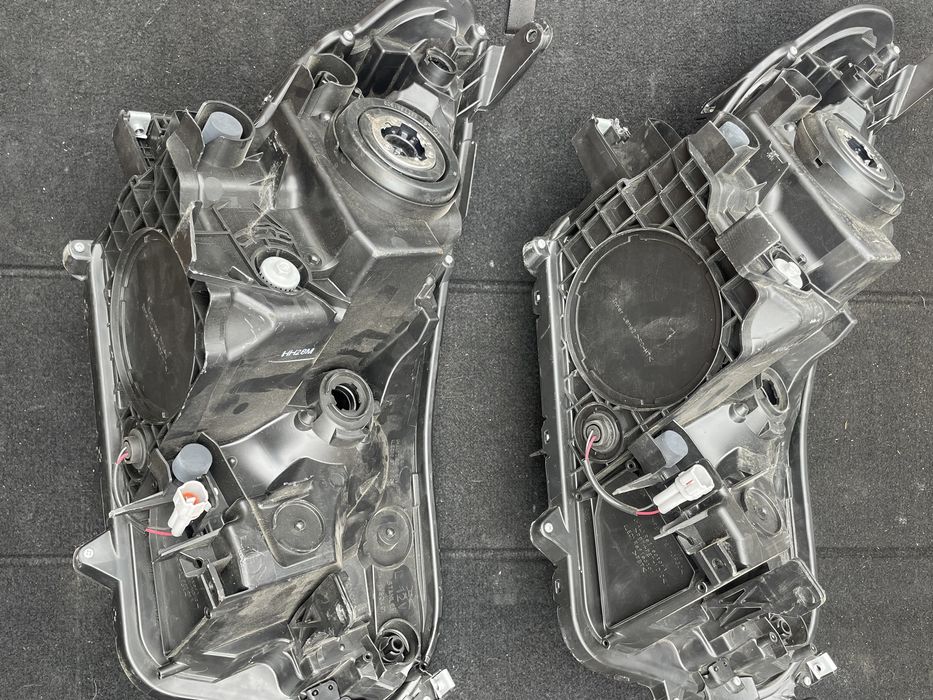 Фара, фара передняя Тойота рав4 (Toyota rav 4) 81150-0r080