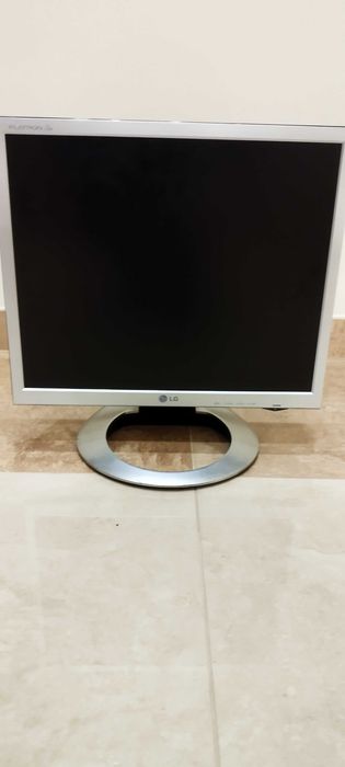 Monitor LG L19 i Monitor LG L17