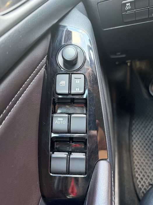 Продам Mazda 3 2018