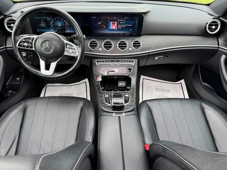 Mercedes-Benz E 350 4MATIC      2020