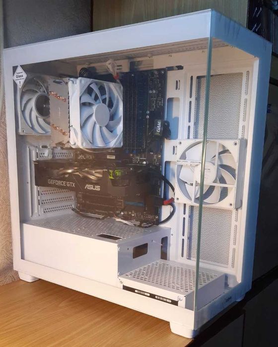 Компьютер: CPU -Intel (4/8)/GTX ASUS 1660 Super/ DDR -16GB/SSD -240 Gb/HDD 3Tb