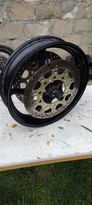 Yamaha R1 rn12 felga tarcze