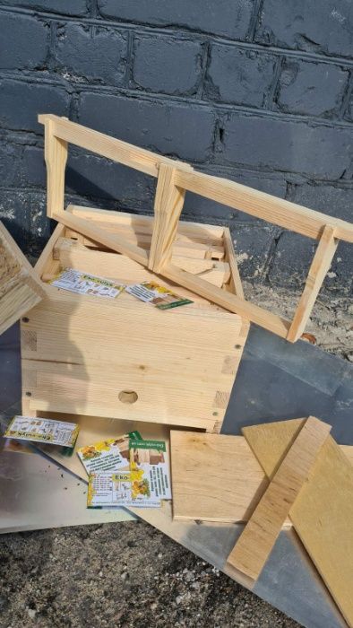 Нуклеус на два матко місця на дві бджолосім'ї