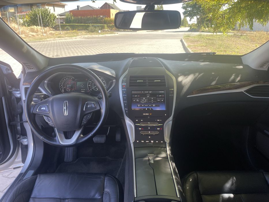 Lincoln MKZ 2015г