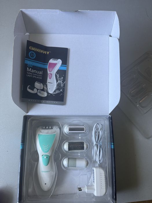 Епілятор Gemei GM-7006 бездротовий з насадками тример і пемза