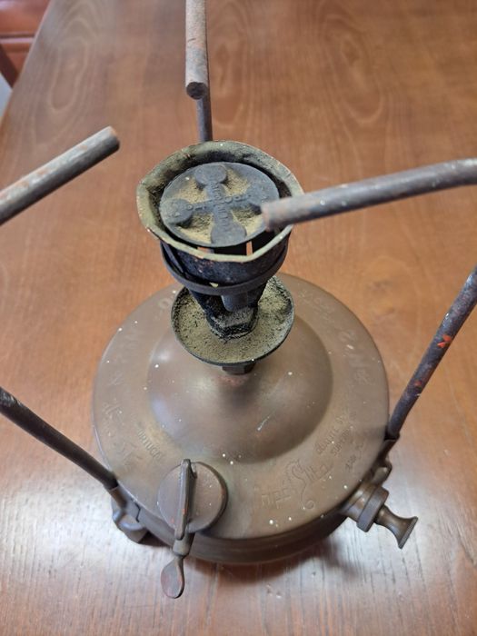 Maquina a petróleo marca HIPÓLITO, rara.