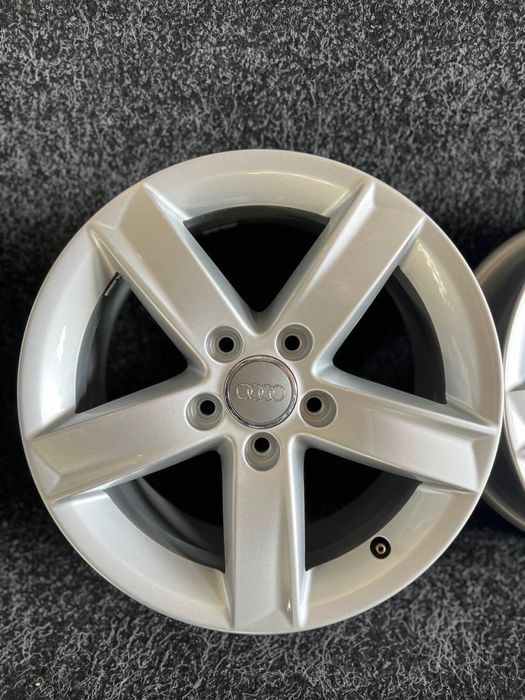 Оригінальні Audi Demo R16 5x112 ET46 DIA57.1 — 8K0071496