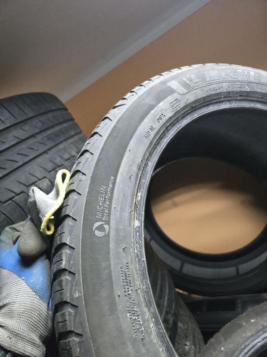 255/45R19 Michelin CrossClimate 2 104H SUV 22р
