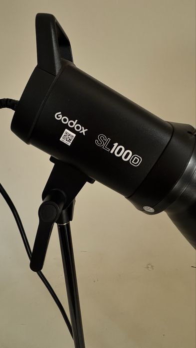 Godox sl100d студійне світло