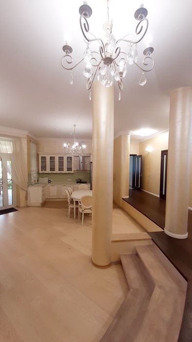 Гореничи элитный район новый Дом +Дом на 13сот.бассейн лес.