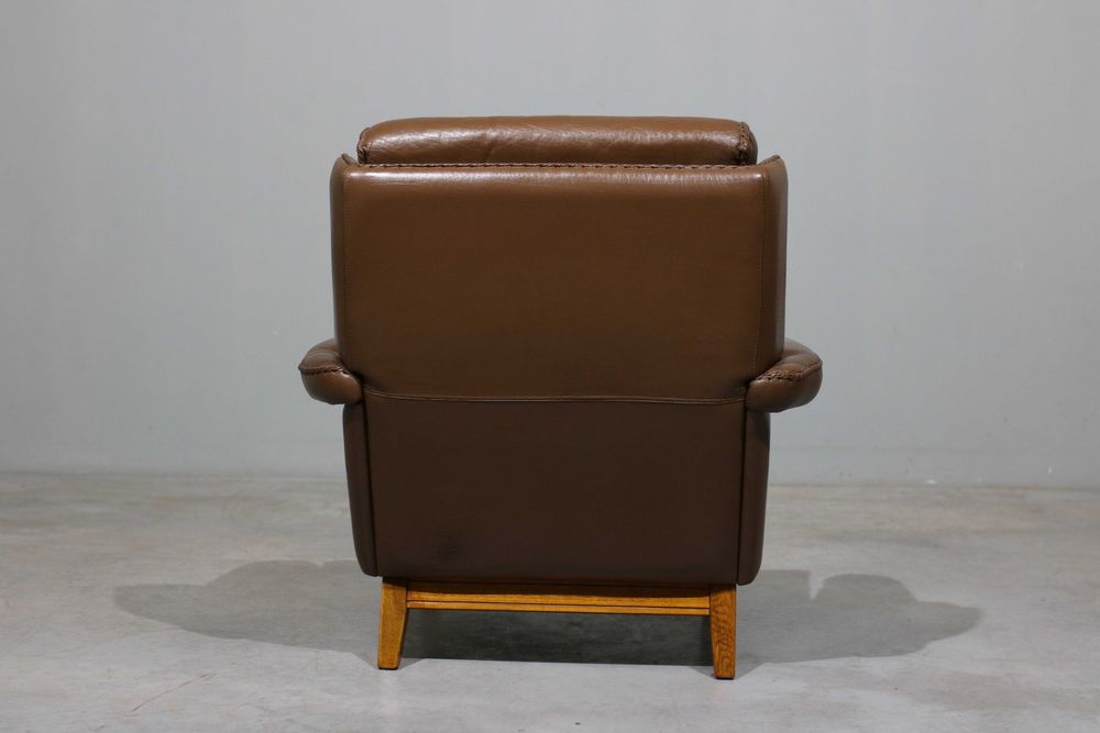 Par de poltronas Aage Christiansen em couro | Design Dinamarquês