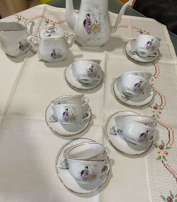 Conjunto de Café Vista Alegre - Oriental