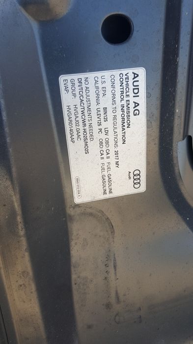 Продам капот Audi a4 b9